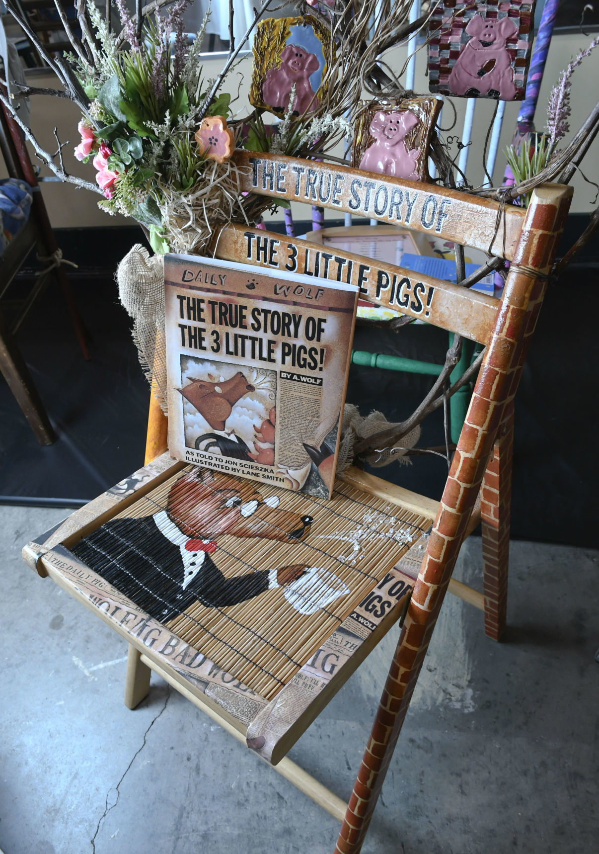 041219 Painted Chairs 03.jpg